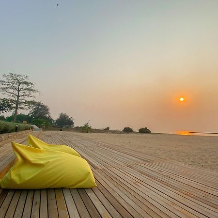 Chez Nous Boutique Resort Haad Chao Samran Zewnętrze zdjęcie