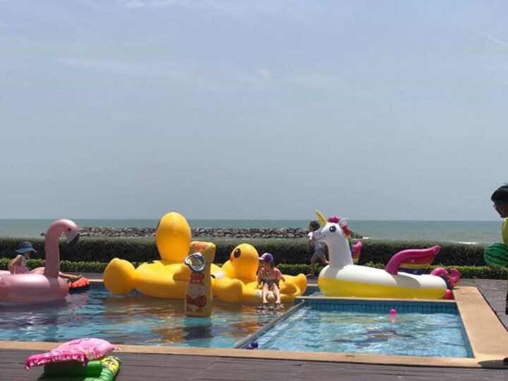 Chez Nous Boutique Resort Haad Chao Samran Zewnętrze zdjęcie