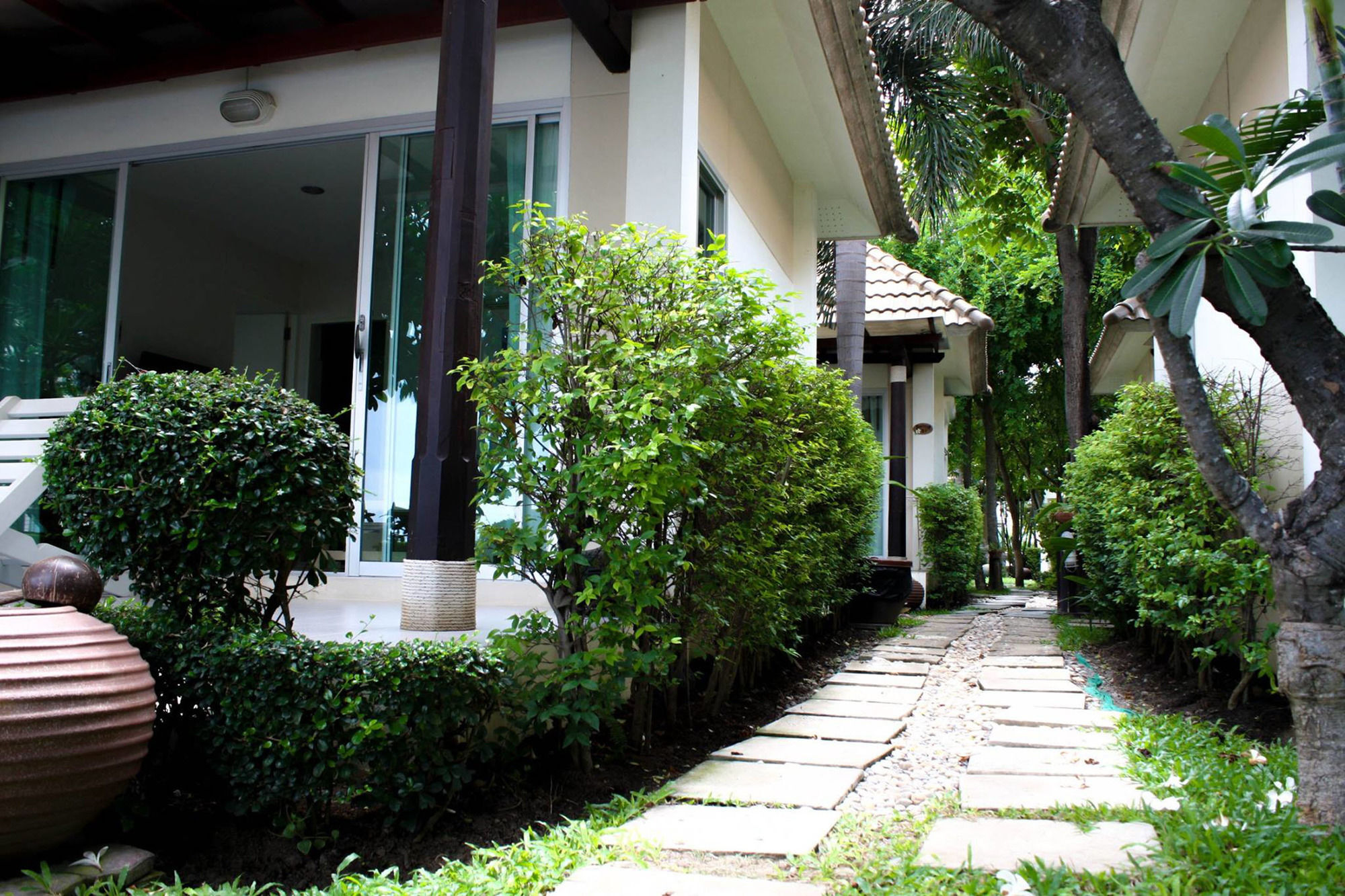 Chez Nous Boutique Resort Haad Chao Samran Zewnętrze zdjęcie
