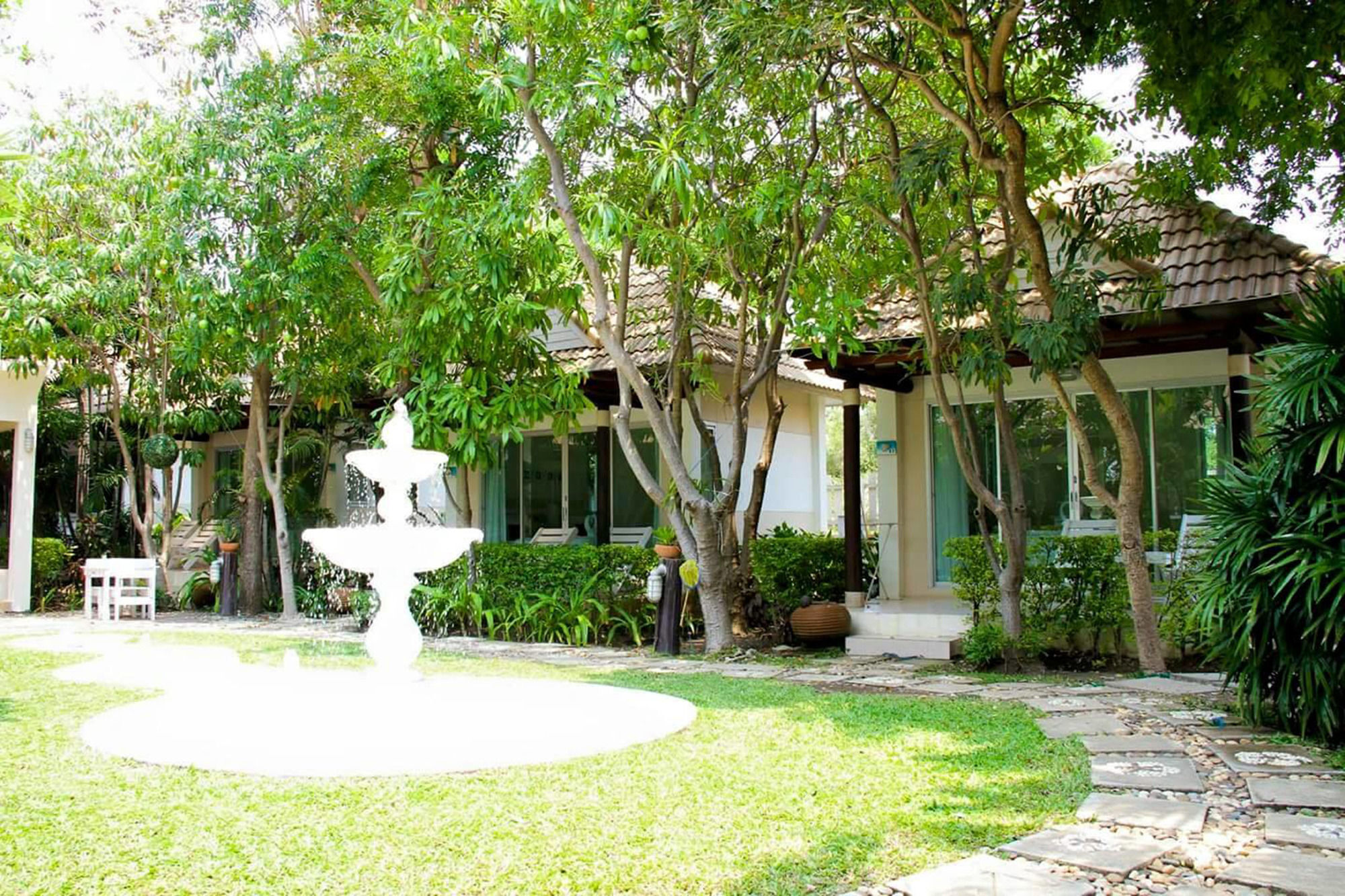 Chez Nous Boutique Resort Haad Chao Samran Zewnętrze zdjęcie